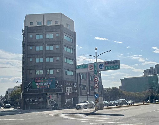 專任~境福街建地稀有小角地