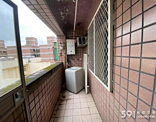 南亞學院✔電梯套房★陽台晾衣★通風採光佳 - Image 8