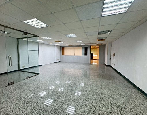 公園路20米路大面寬鑫店面 - Image 7