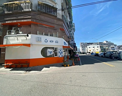 建成路邊間三角窗店面 - Image 2