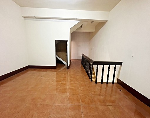 甲后商圈7-11旁美透天 - Image 9