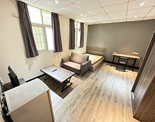 小力-中壢火車站✨木地板✨可養寵✨可申請補助 - Image 1