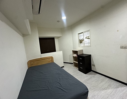 雅房廁所共用/有電梯/康橋馬禮遜伯大尼含水瓦斯專人打掃 - Image 2