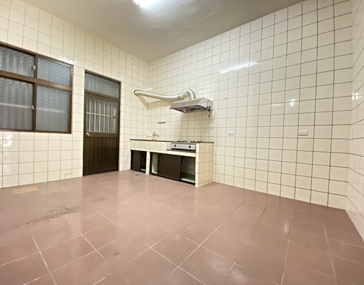 藝文特區透天2-3樓，可住可辦公室，機能便利，大空間，近學區 - 591租屋網 - Image 12