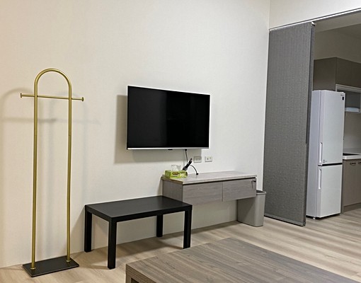 美崙全新電梯大廈（超大套房） - Image 4