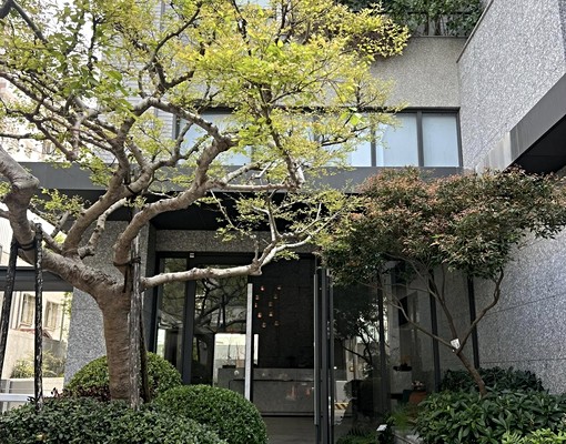 南屯★豐穀璞寓絕美6米大面寬挑高綠植滿載店面 - 591租屋網 - Image 1