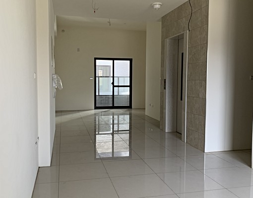 【仲介勿擾】文興國中旁整棟透天出租 - Image 3