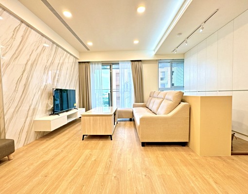 專任瑜選🌈遠雄藝舍你會喜歡🌈次頂樓朝東兩房兩衛平車 - Image 2