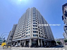 秀群路499巷楠梓捷運宅。採..