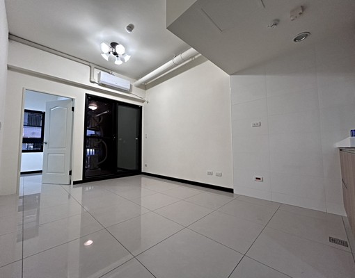 獨家「威成推薦」遠雄之星六全新未住兩房+平面車位 - Image 3