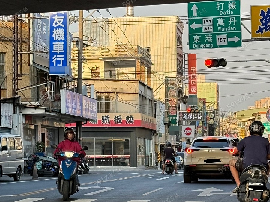 八方十金店環境圖