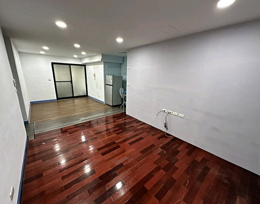 永安捷運站四號公園美妝5樓 - Image 3