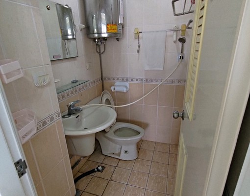 屋主自租無仲介可租補，｜弘光、靜宜💫學生、小資族首選 - Image 4