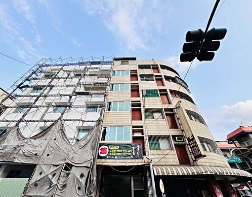 🐯崗山南街正街上騎樓美透店整棟出租🐯 - Image 1