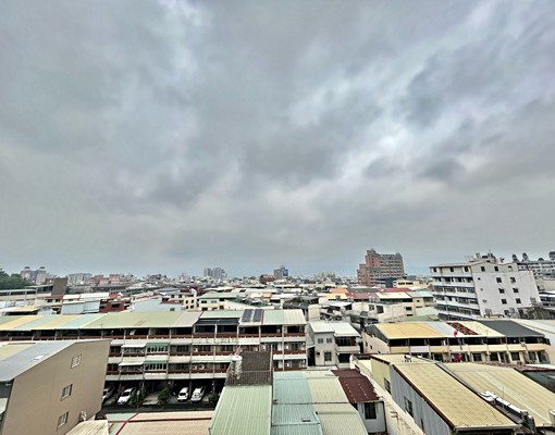 草屯博愛苑高樓層美視野全新2房平車美廈 - Image 8