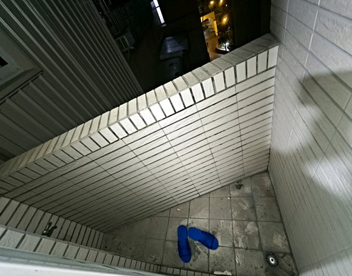 可租補,高科大電梯套房,有陽台,免追垃圾車 - Image 3