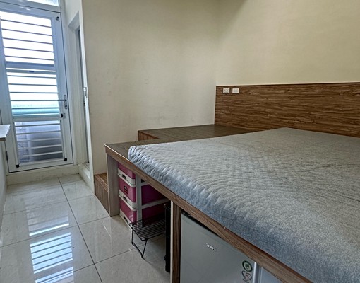 大特價(可租補)中興路星巴克(洗衣機陽台經濟型套房) - Image 5