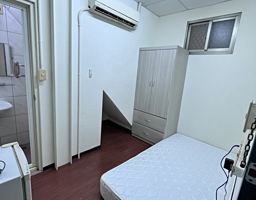 省錢.單人床.住宿.倉庫,馬上入住 - Image 1
