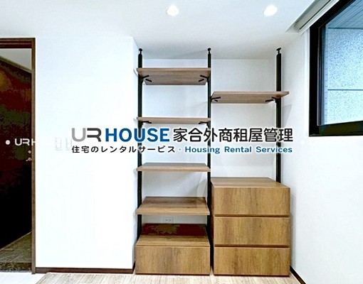 MRT西門.北門。寬敞明亮。高級享受。含稅含管。ENG - Image 9