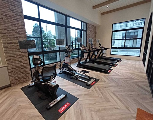 近中原商圈家樂福阿潭獨立陽台洗衣機電梯開窗套房 - Image 2