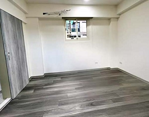 全新裝修採光佳,設備可談!!適小家庭/獨立工作室,仲介勿擾. - Image 5