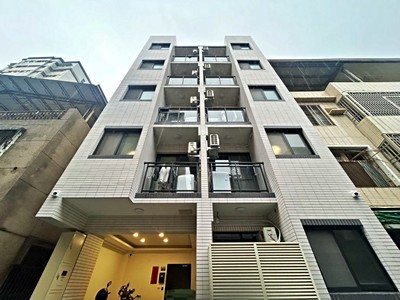 💯抗通膨【打給我)中醫商圈收租電梯透天15間大套房