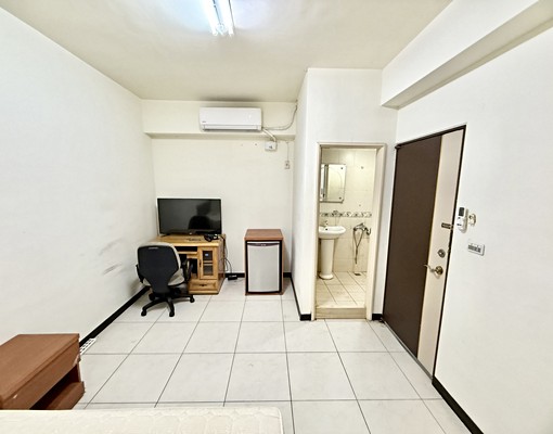 近逢甲大★可租補★頂樓共洗★採光好 - Image 7