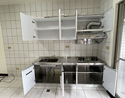 台中西屯|近新光遠百|四房二衛一廳全新裝潢|屋主自租|可租補 - Image 4