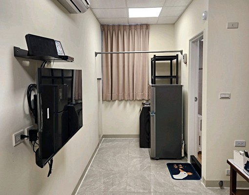 分租套房／僅限單身男或女/可申請租屋補助 - Image 1