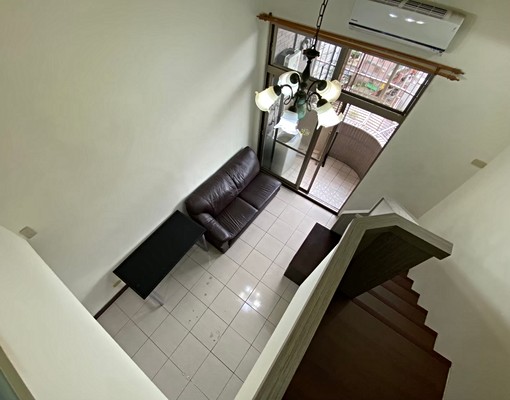 高登屋面金龍湖/近東湖南港/挑高4米2/新裝潢地理優好山好水 - Image 10