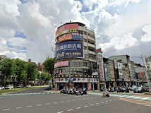 中正一路中正大順角窗!零公..