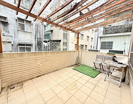 ＪＲ一中別墅超值案🔥大露台更衣室6房平車✅租補寵物戶籍合租 - Image 15