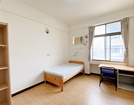 近成大家庭式,適合學生,3樓4樓出租中 - Image 6