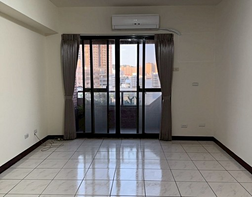 千艾獨租網~空間大~採光好~近交流道 - Image 1