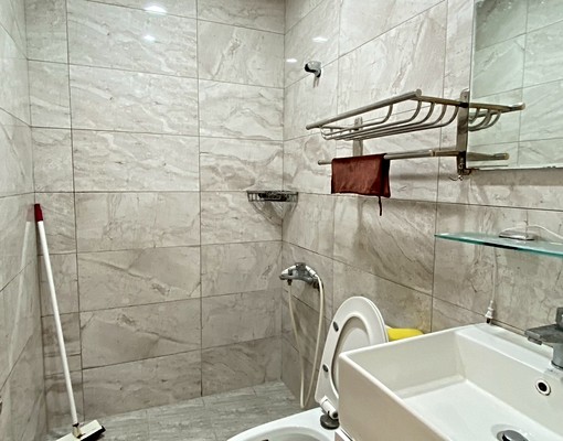 捷運A22旁透天分租套房 - Image 4