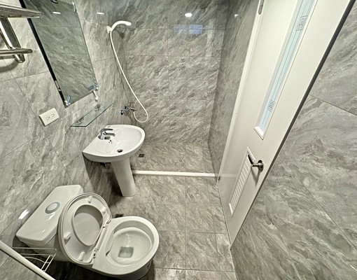 雙租補價5740🔥全新完工🔥獨洗獨曬🔥機車位🔥飲水機 - Image 12