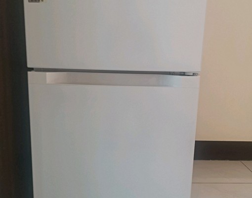 近台北橋捷運站,套房有陽台獨立洗衣機,可租補可寵.採光佳 - Image 6