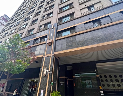 意志力北屯文心路💕電梯社區大3房💕可租補免仲介費 - Image 9