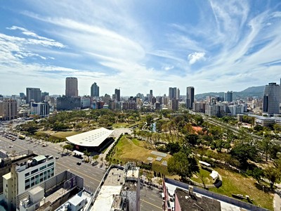 中央公園首排民生臻愛高樓超美景觀兩房