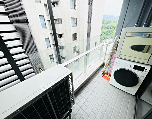 捷運內湖1分/新裝潢。大樓管理。養寵物。 - Image 15