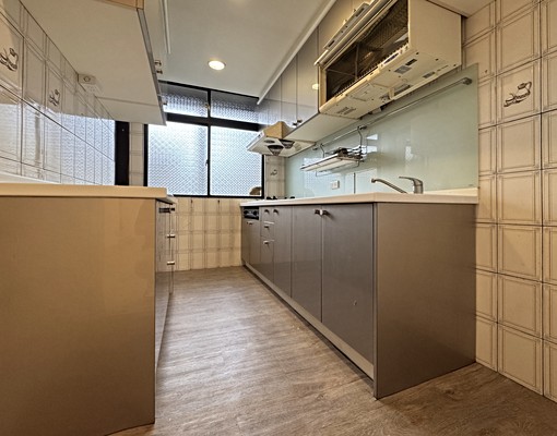 離捷運新店區公所站三分鐘一層一戶/2房2衛2廳/使用27坪大 - Image 7