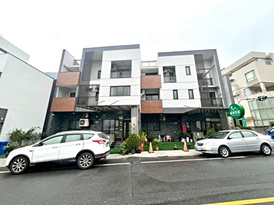 【精品養生宅】南投水里大透天門口可停車
