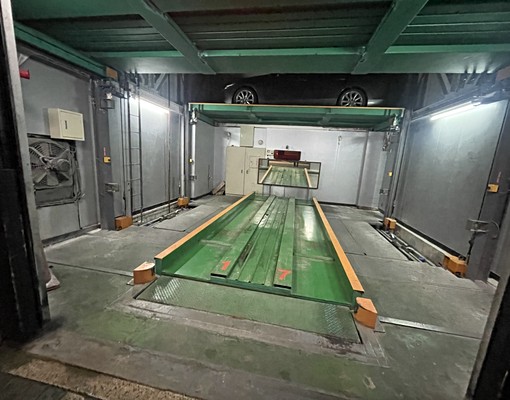 塔式中型休旅車位,木新路靠河堤靜巷 - Image 3