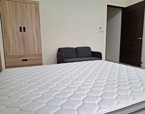 沙鹿全新@近靜宜弘光中科@雙人床 - Image 6