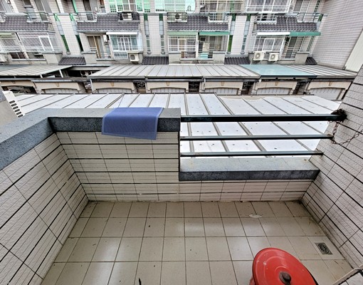 近嘉義火車站|美術館靜巷車庫輕齡透天附家俱電 - Image 15