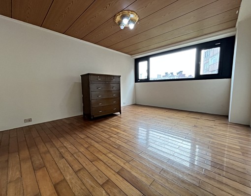 ⭕️可租補⭕️柏蒂特區稀有景觀大四房✨ - Image 11