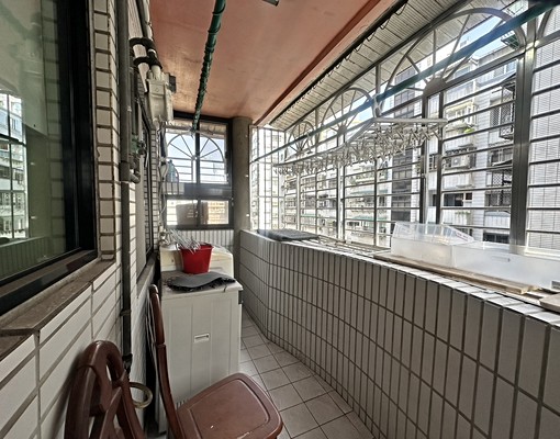 幸福MRT*黃金地段*屋況優質*機能強*坡平車位可另租 - Image 11
