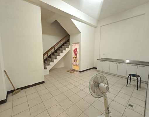 大雅整棟透天|可租補.戶籍|門前可停車|近中科 - Image 4