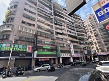 國慶路國慶路郵局旁電梯雙併..