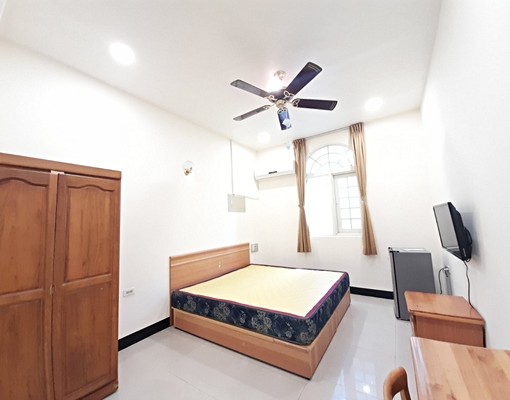 🍎限時可寵可短租可補助!!學區電梯採光套房 - Image 1